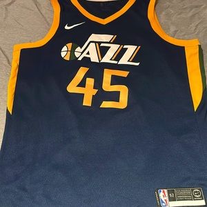 Donovan Mitchell Utah jazz swingman jersey. Size extra large